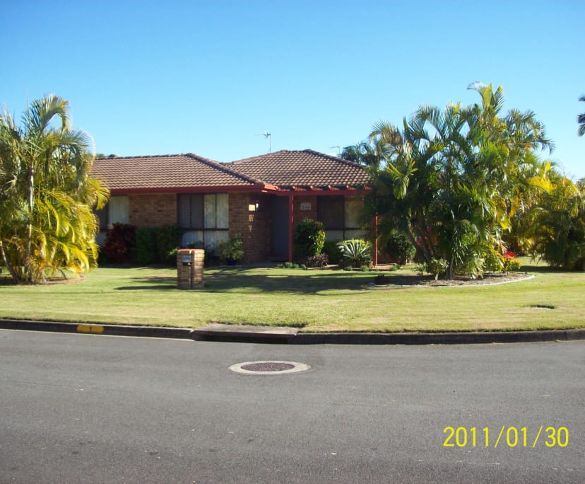 $350, Share-house, 3 bathrooms, Coombabah QLD 4216