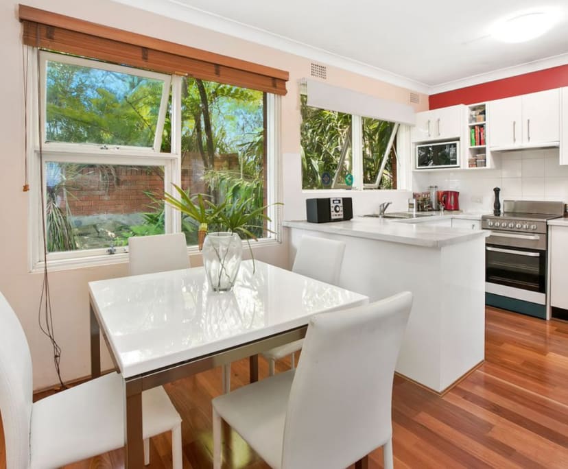 $700, Whole-property, 2 bathrooms, Fairlight NSW 2094