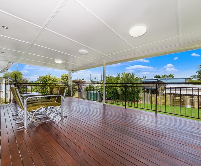 $240, Share-house, 3 bathrooms, Cranbrook QLD 4814