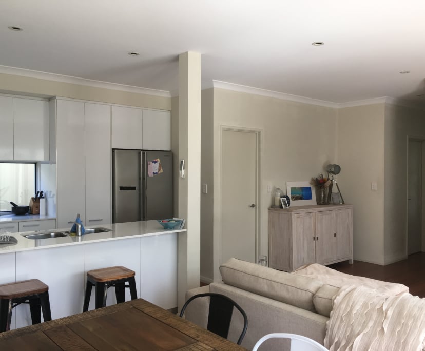 $350, Share-house, 3 bathrooms, Doubleview WA 6018