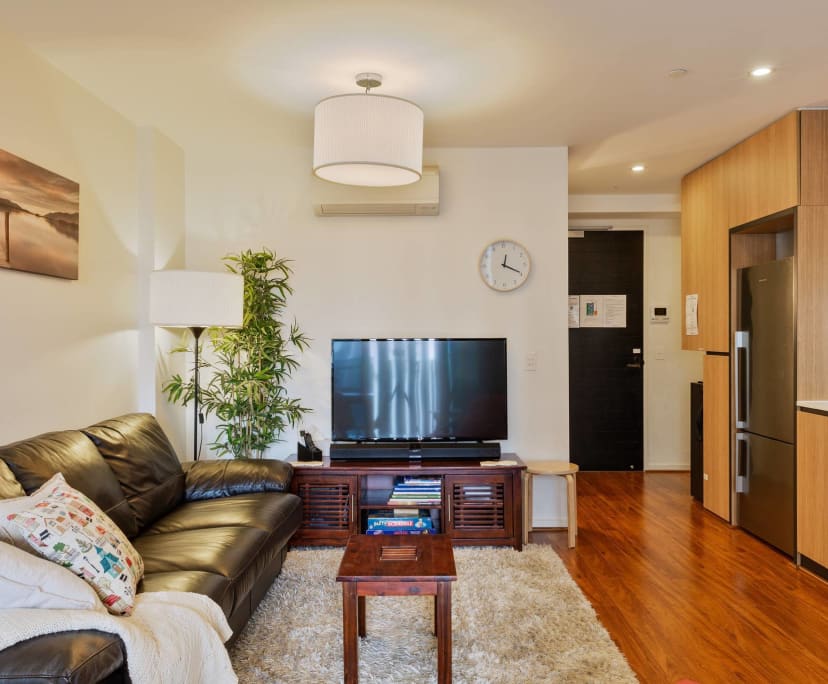 $385, Flatshare, 2 bathrooms, South Yarra VIC 3141