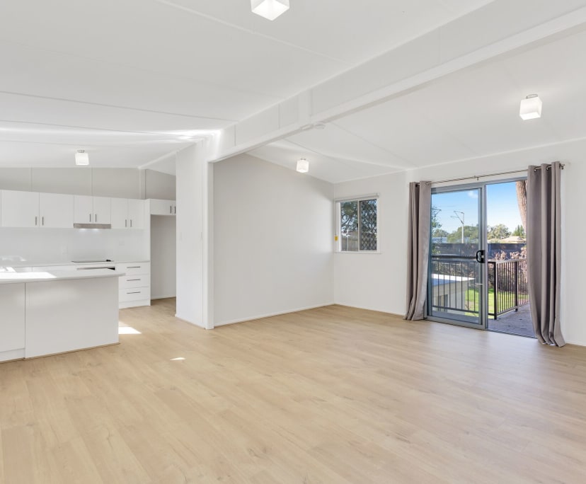 Room for Rent in Oxley, Brisbane 170, Unfurnished...