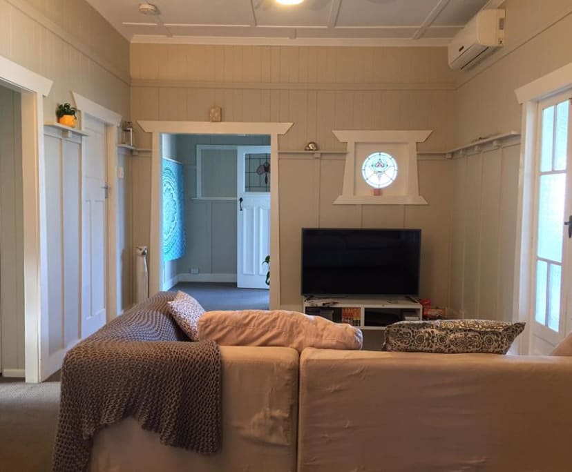 $250, Share-house, 5 bathrooms, Annerley QLD 4103