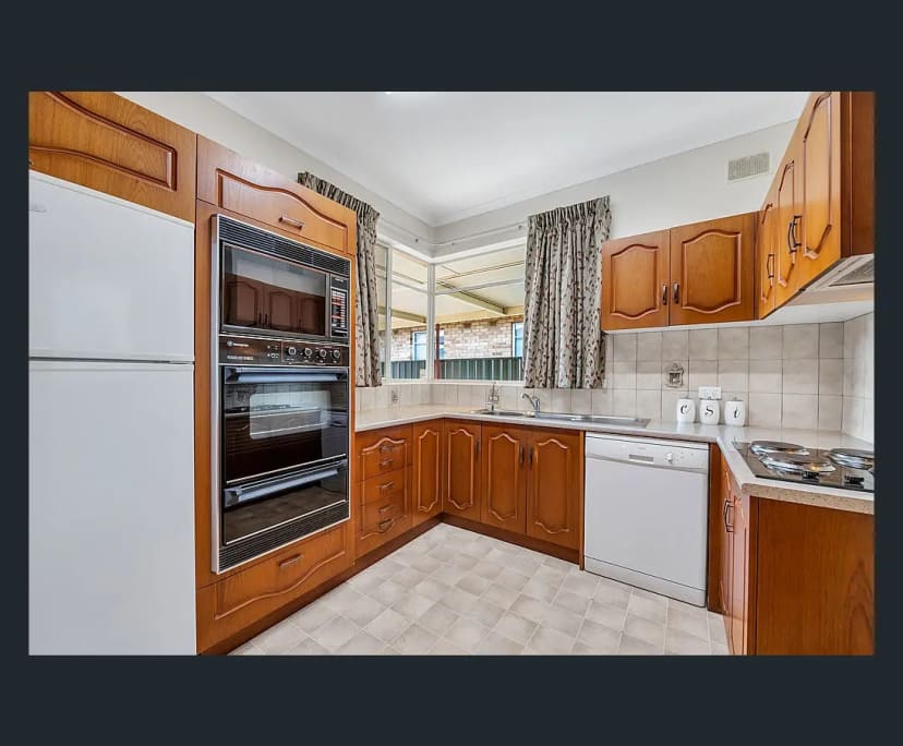 Furnished room in a share house