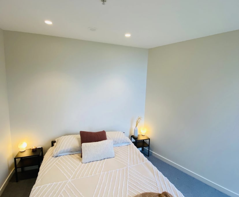 $450, 1-bed, 1 bathroom, South Yarra VIC 3141