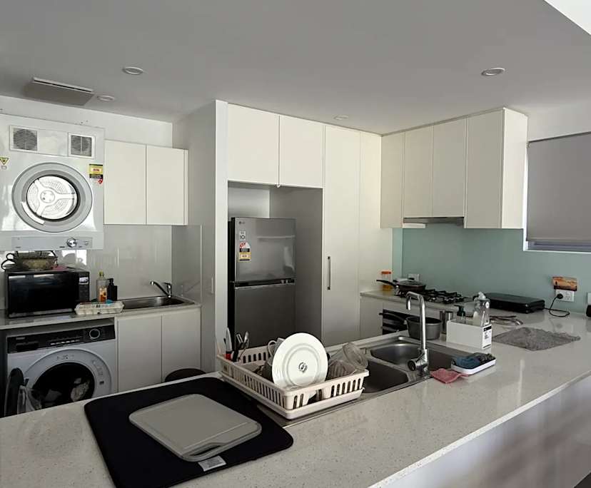 $400, Flatshare, 2 bathrooms, Wollongong NSW 2500