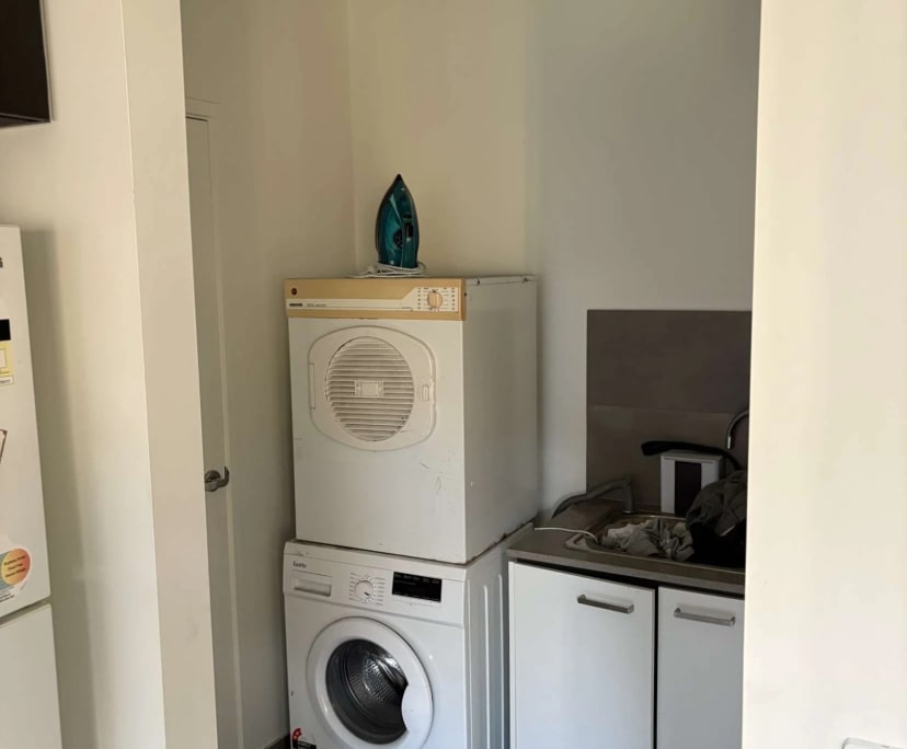 $280, Share-house, 3 bathrooms, Hope Island QLD 4212