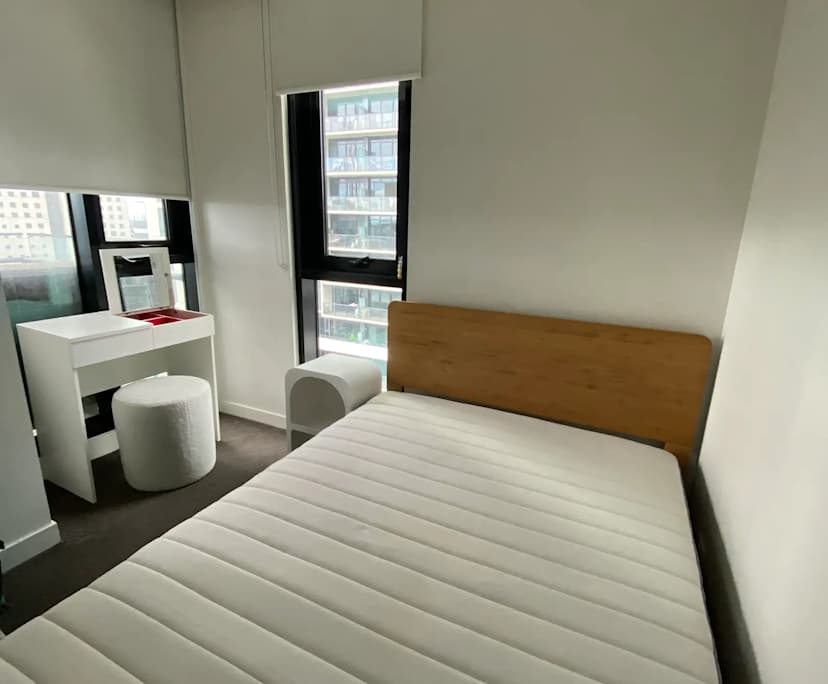 Furnished room with own bathroom