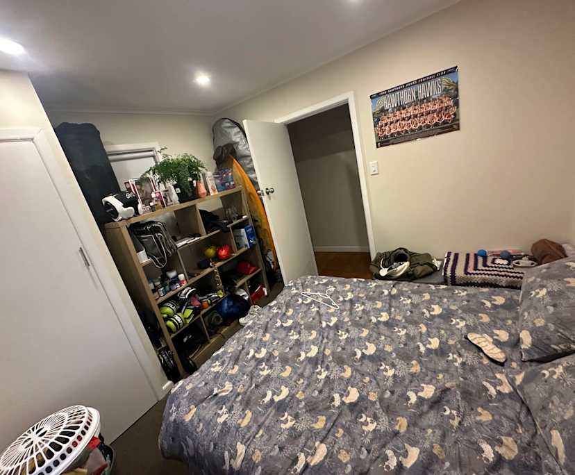 Room in a share house