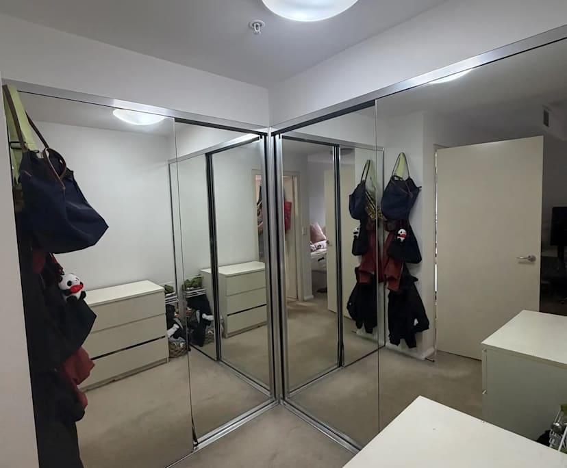 Room with ensuite in a flatshare