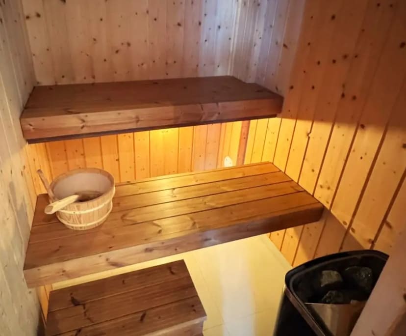 $600, Share-house, 6 bathrooms, Benowa QLD 4217