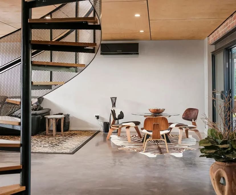 Unfurnished room in a share house