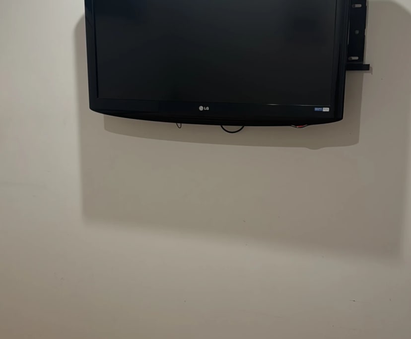 Furnished room with own bathroom