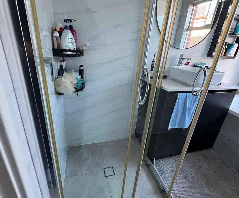 $300, Share-house, 4 bathrooms, Canning Vale WA 6155