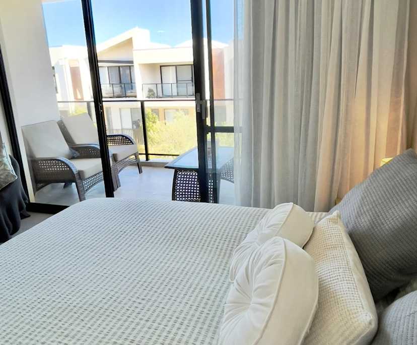 Furnished room with ensuite in a share house