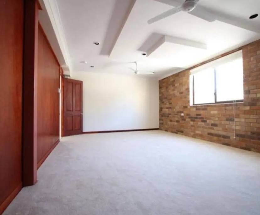 $298, Share-house, 4 bathrooms, Greenslopes QLD 4120