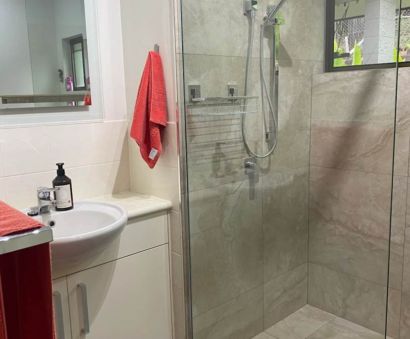$300, Share-house, 3 bathrooms, Mooroobool QLD 4870