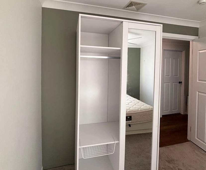 $300, Flatshare, 3 bathrooms, West End QLD 4101