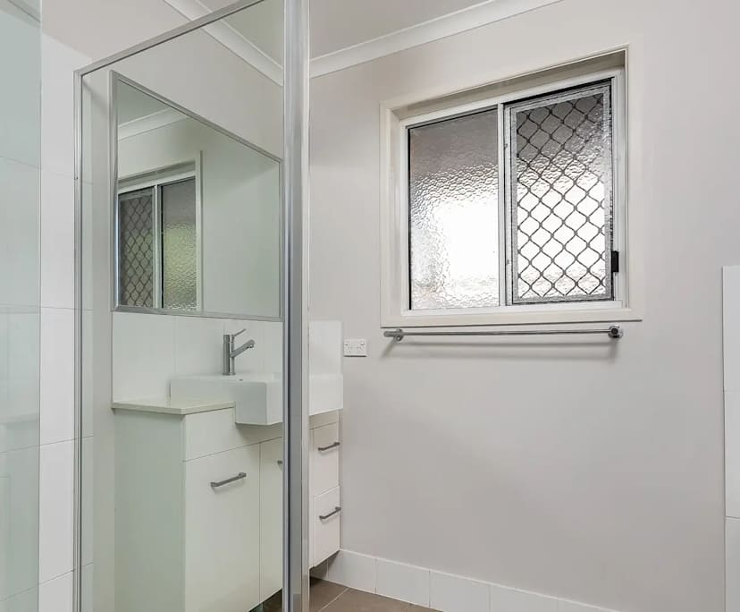 Unfurnished room with own bathroom