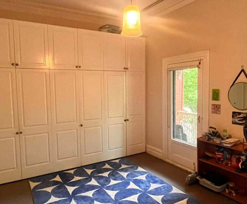 Unfurnished room in a share house