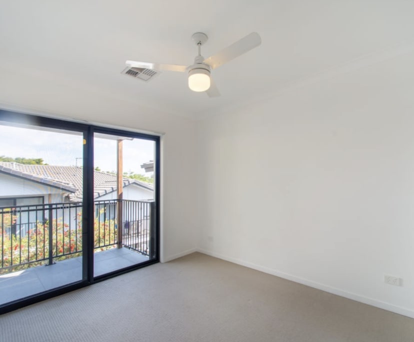 $290, Share-house, 4 bathrooms, Eight Mile Plains QLD 4113