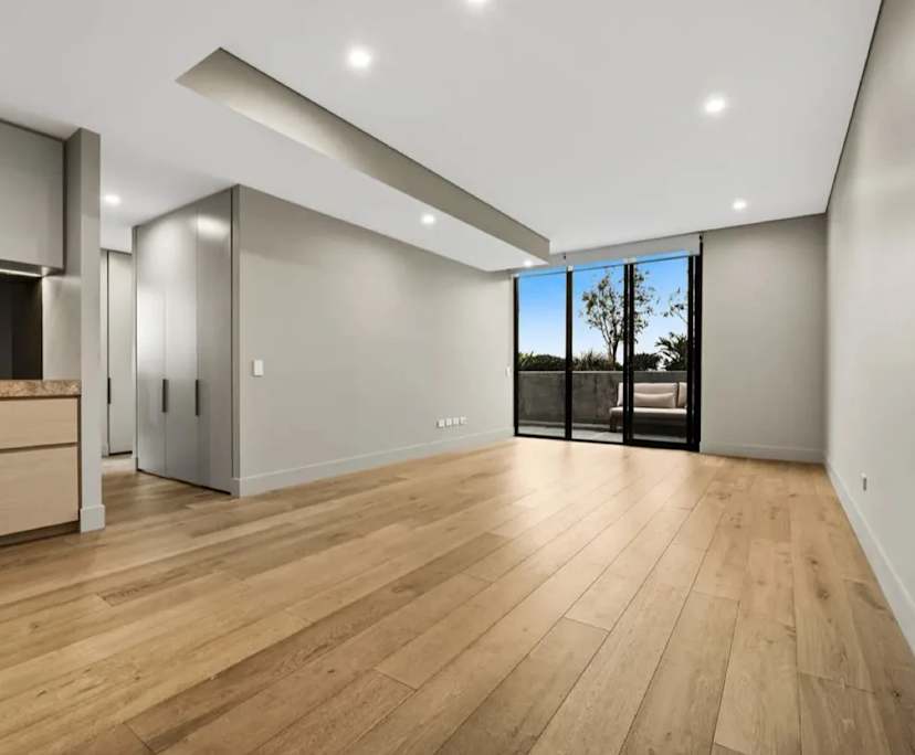 Whole property with 2 rooms for rent