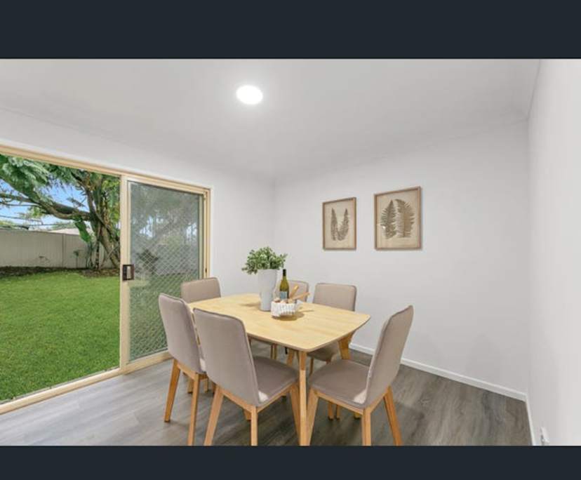 $275, Share-house, 3 bathrooms, Boronia Heights QLD 4124