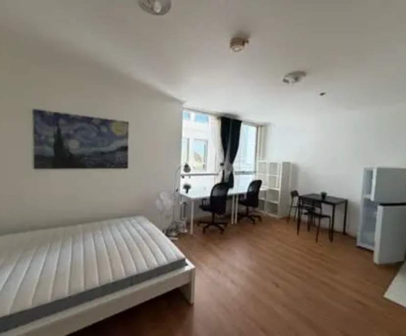 Furnished room studio flat for rent