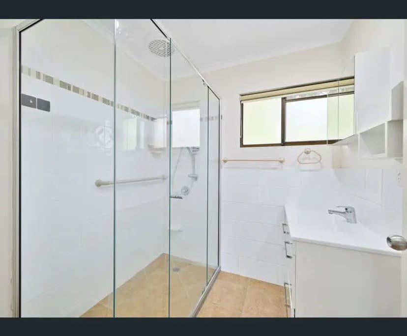 propertyImage