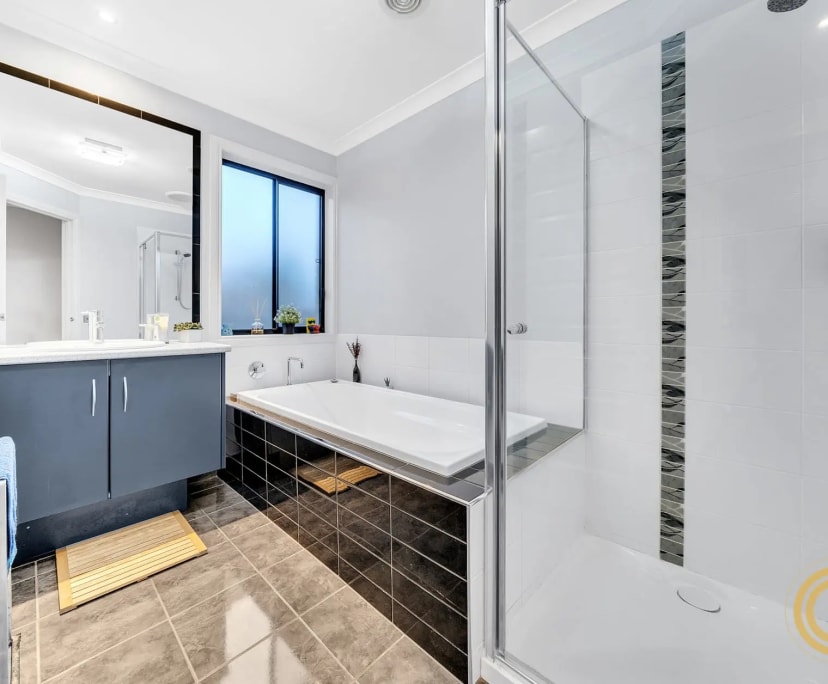 $220, Share-house, 3 bathrooms, Hampton Park VIC 3976