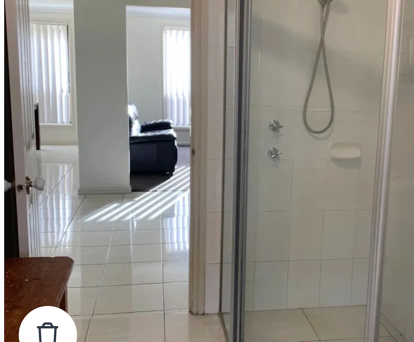 $380, Share-house, 5 bathrooms, Woongarrah NSW 2259