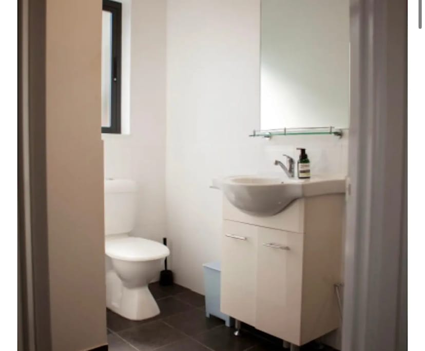 $240, Share-house, 4 bathrooms, Downer ACT 2602