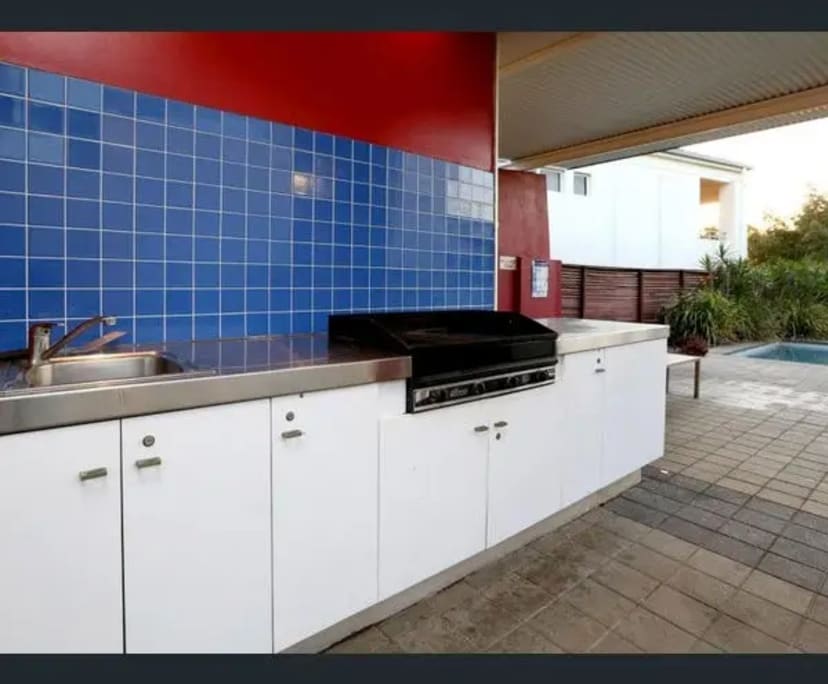 $295, Share-house, 3 bathrooms, Murarrie QLD 4172