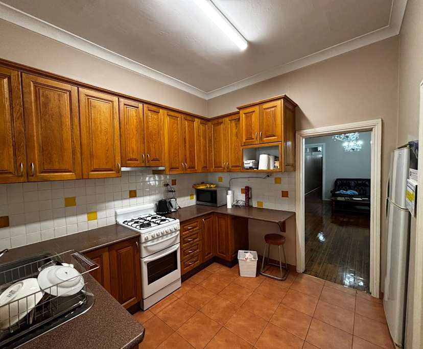 $380, Share-house, 3 bathrooms, Newtown NSW 2042