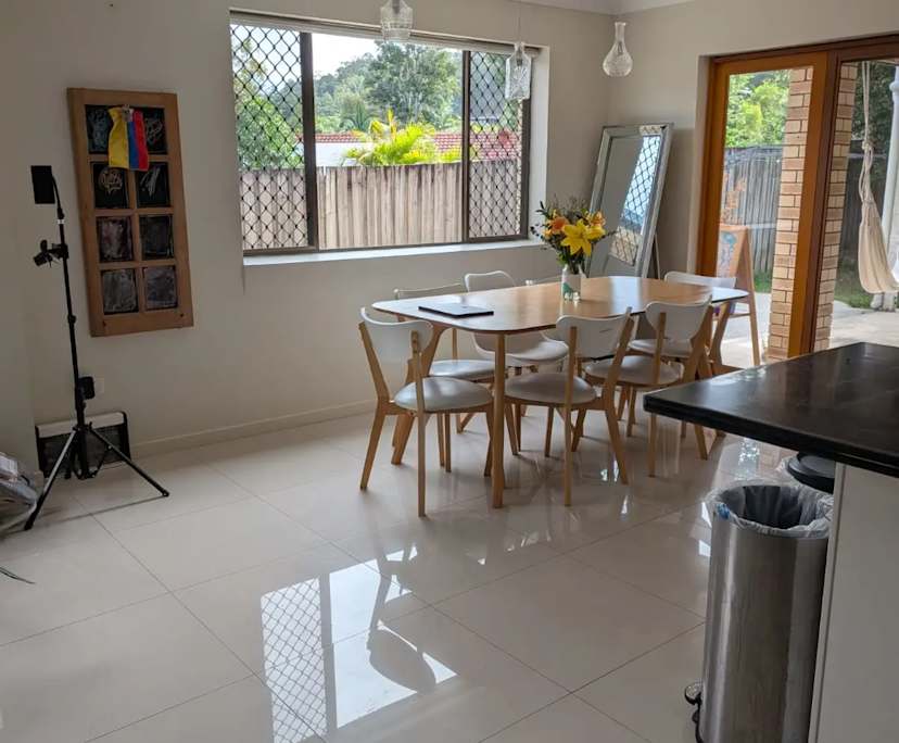 $395, Homestay, 6 bathrooms, The Gap QLD 4061
