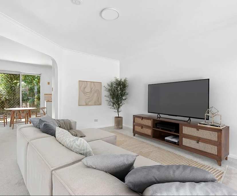 $300, Share-house, 2 bathrooms, Carrara QLD 4211