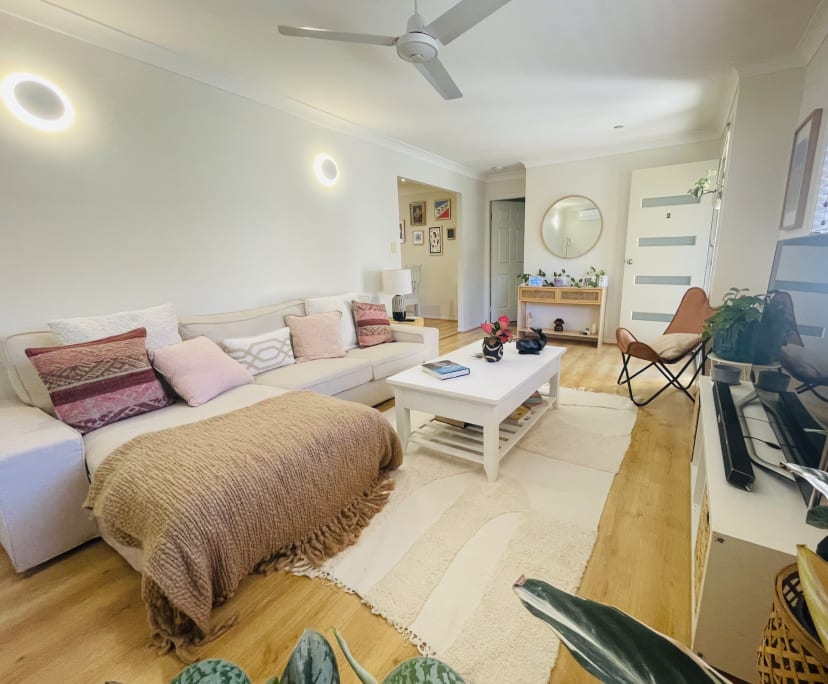 $350, Share-house, 3 bathrooms, Suffolk Park NSW 2481