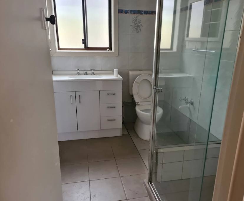 $165, Share-house, 5 bathrooms, Springvale VIC 3171