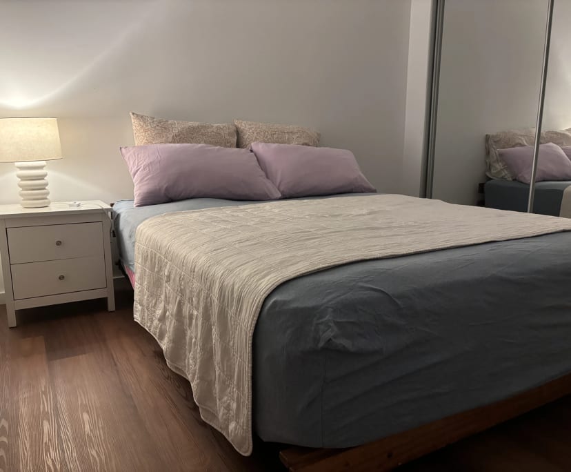 Furnished room in a share house