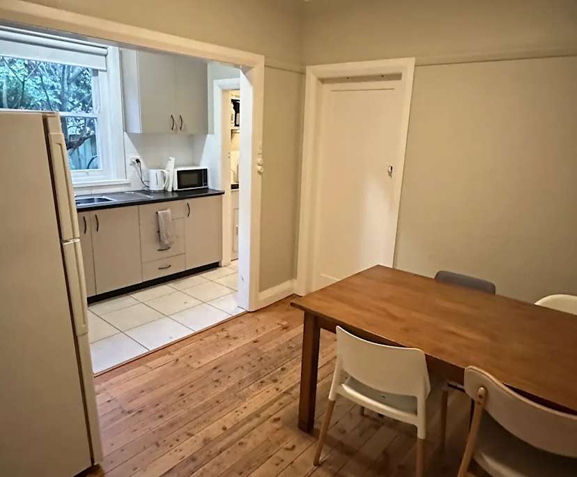 Furnished room in a share house
