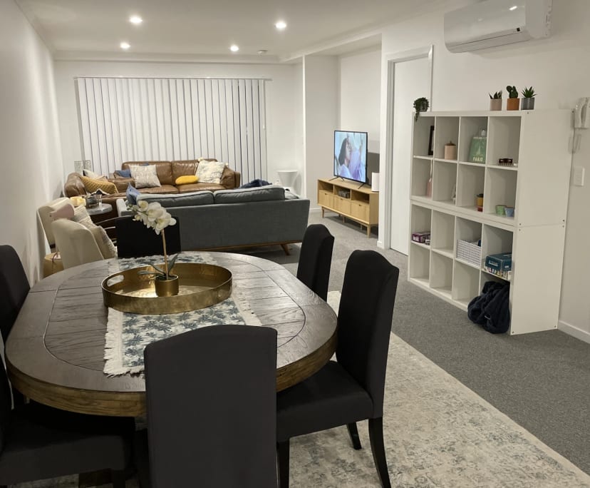 Unfurnished room in a flatshare