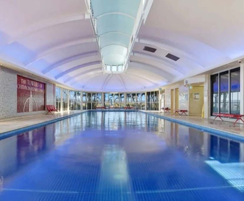 $425, Flatshare, 3 bathrooms, Surfers Paradise QLD 4217