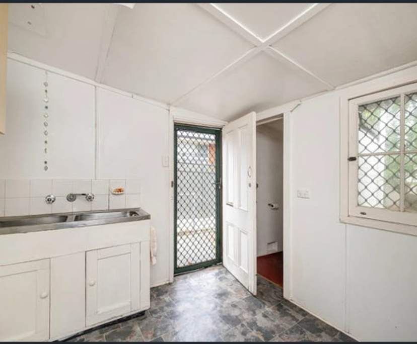 $300, Share-house, 2 bathrooms, Kensington WA 6151