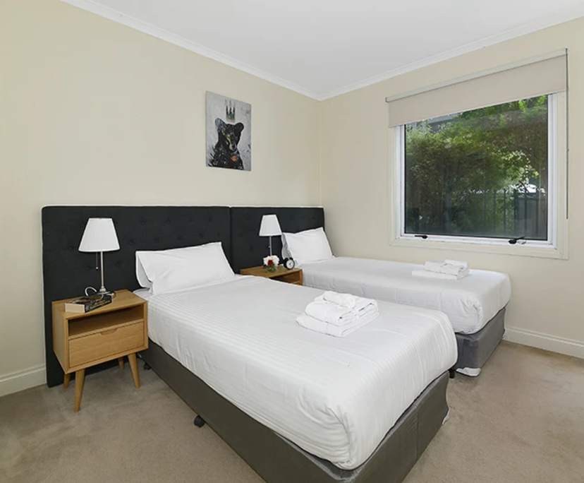 $1,395, Whole-property, 3 bathrooms, Melbourne VIC 3000