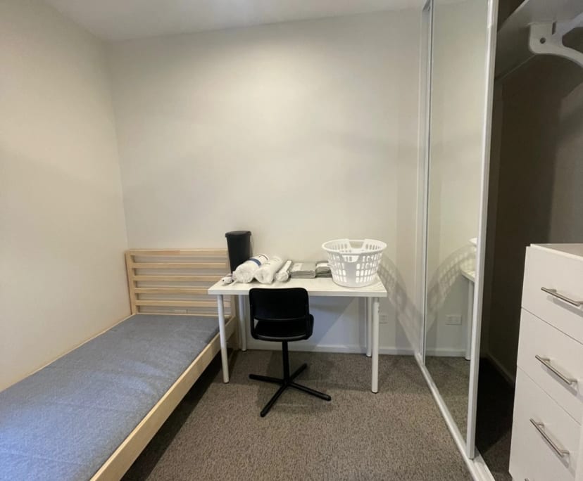 Furnished room in a share house