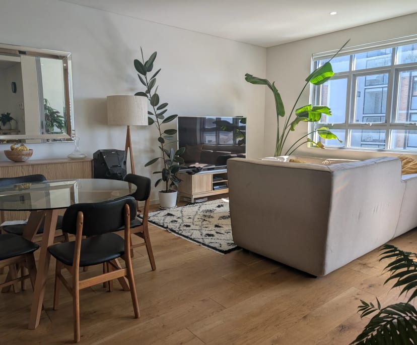 Whole property with 2 rooms for rent