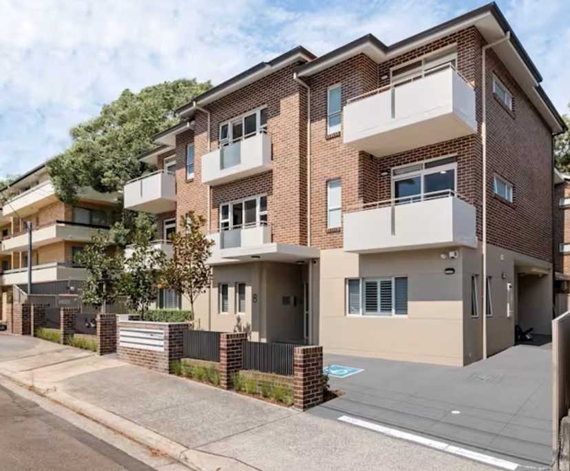$730, Studio, 1 bathroom, Ashfield NSW 2131