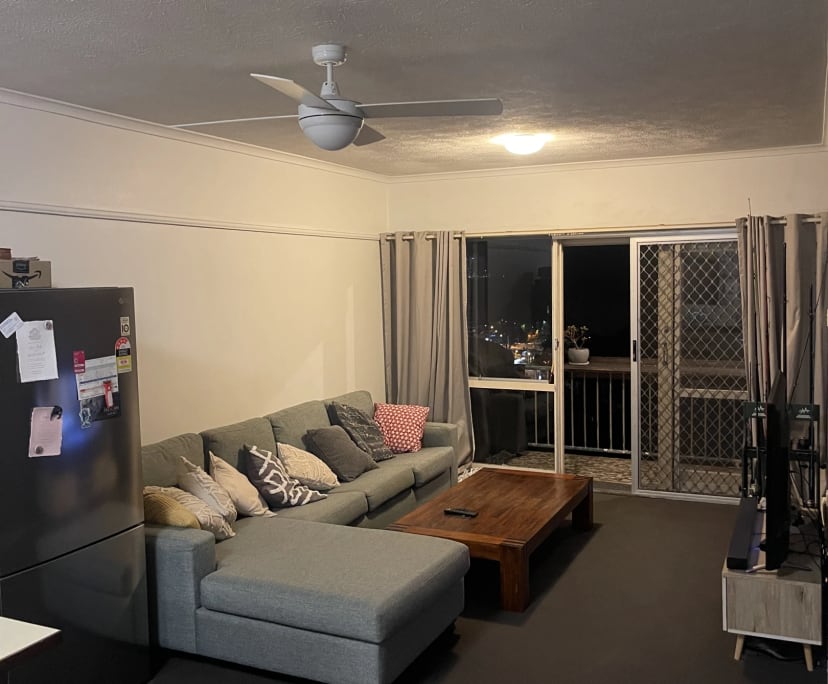 $370, Flatshare, 2 bathrooms, Burleigh Heads QLD 4220