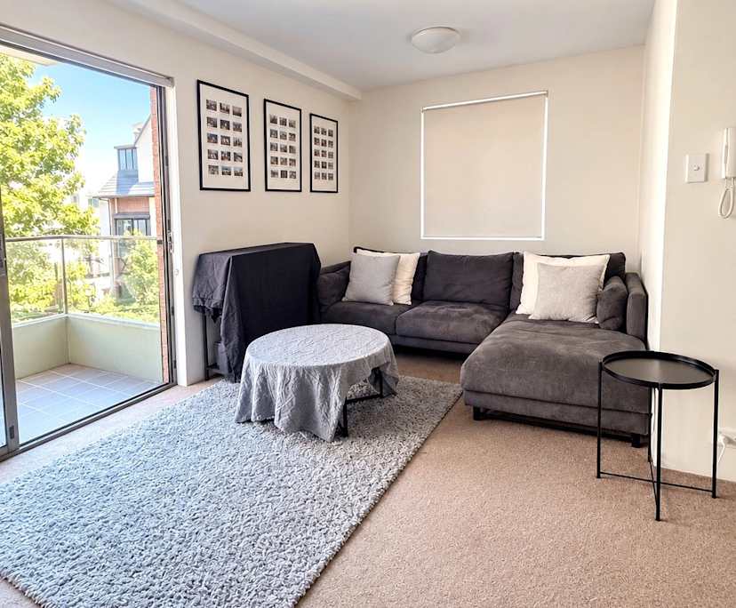 One Bed Flat for Rent in Elizabeth Bay, Sydney | $95... | Flatmates.com.au
