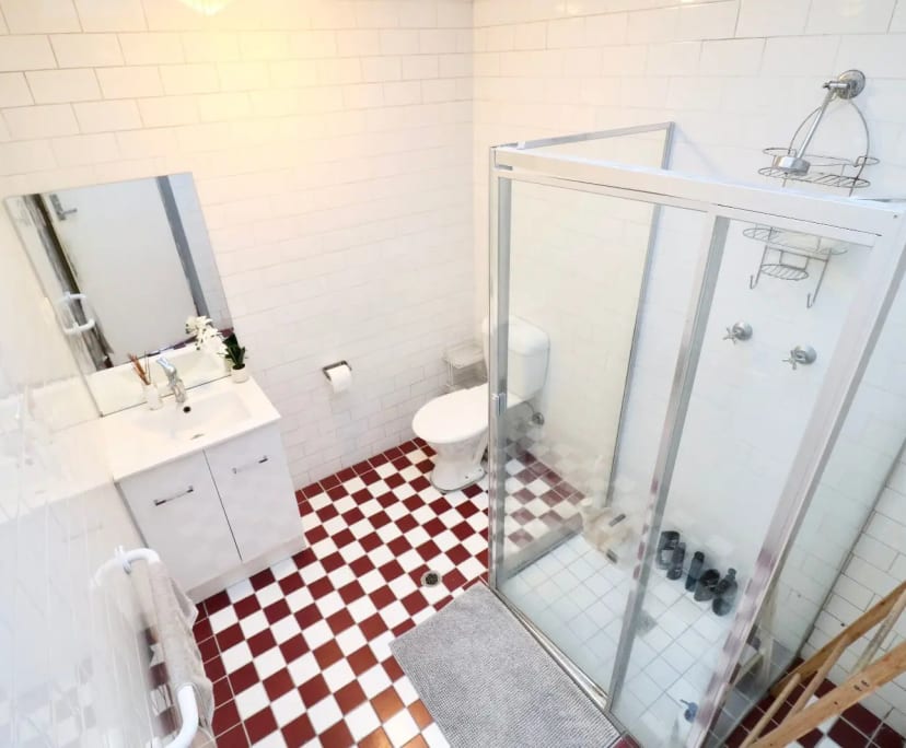 $350, Share-house, 4 bathrooms, Camperdown NSW 2050